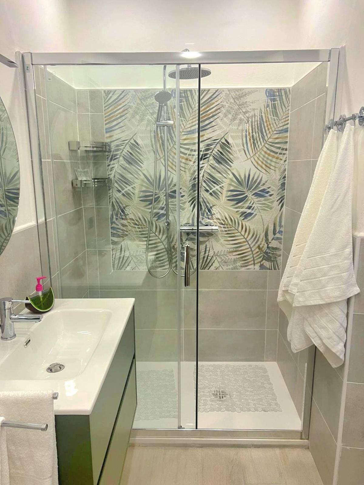Casa Grazia Apartment โดโมดอสโซลา ภายนอก รูปภาพ